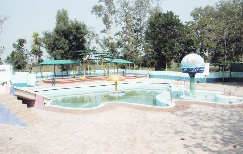 Neelkanth Resort, Vadodara 1
